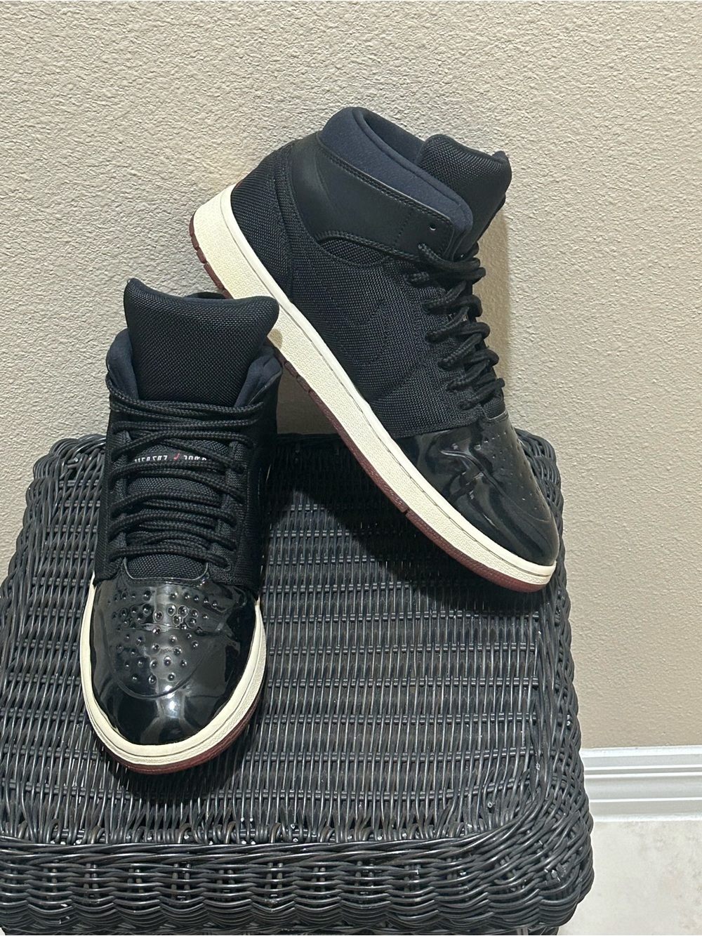 Size 12 Jordan 1 Retro 95 Bred 616369-001